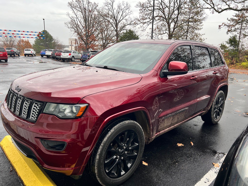 2018 Jeep Grand Cherokee Image 3