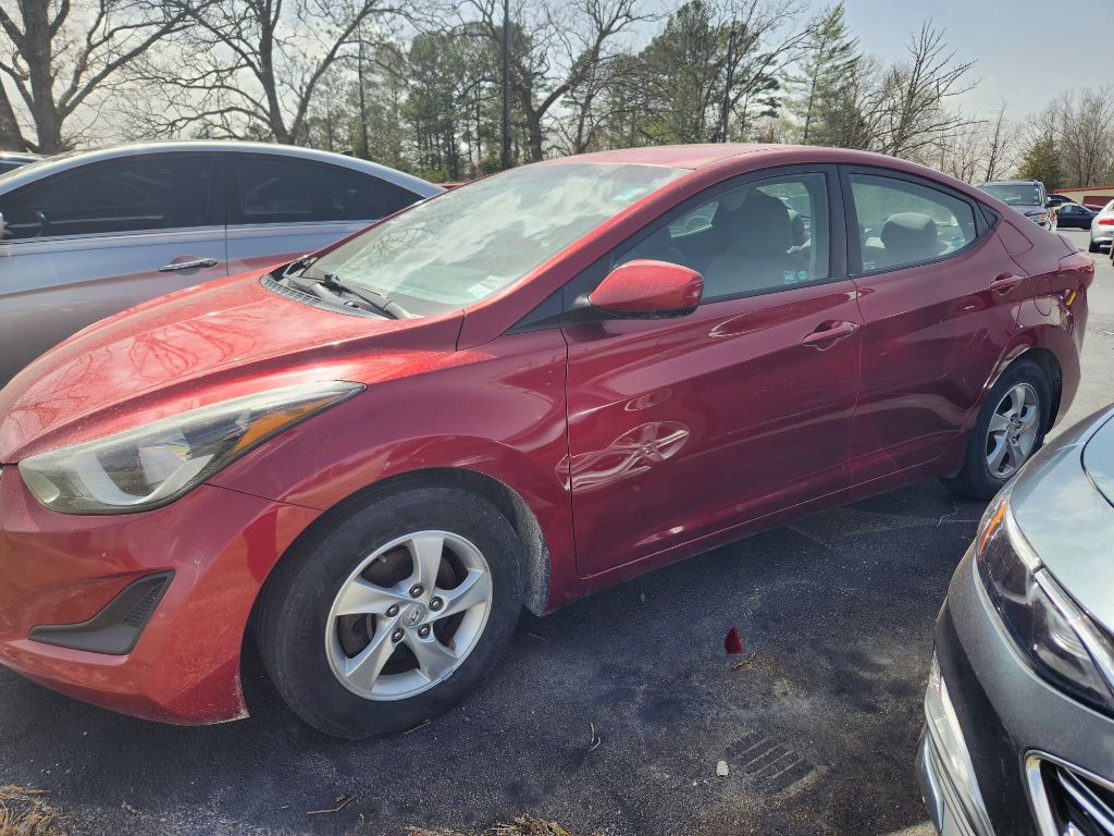 2015 Hyundai Elantra Image 4