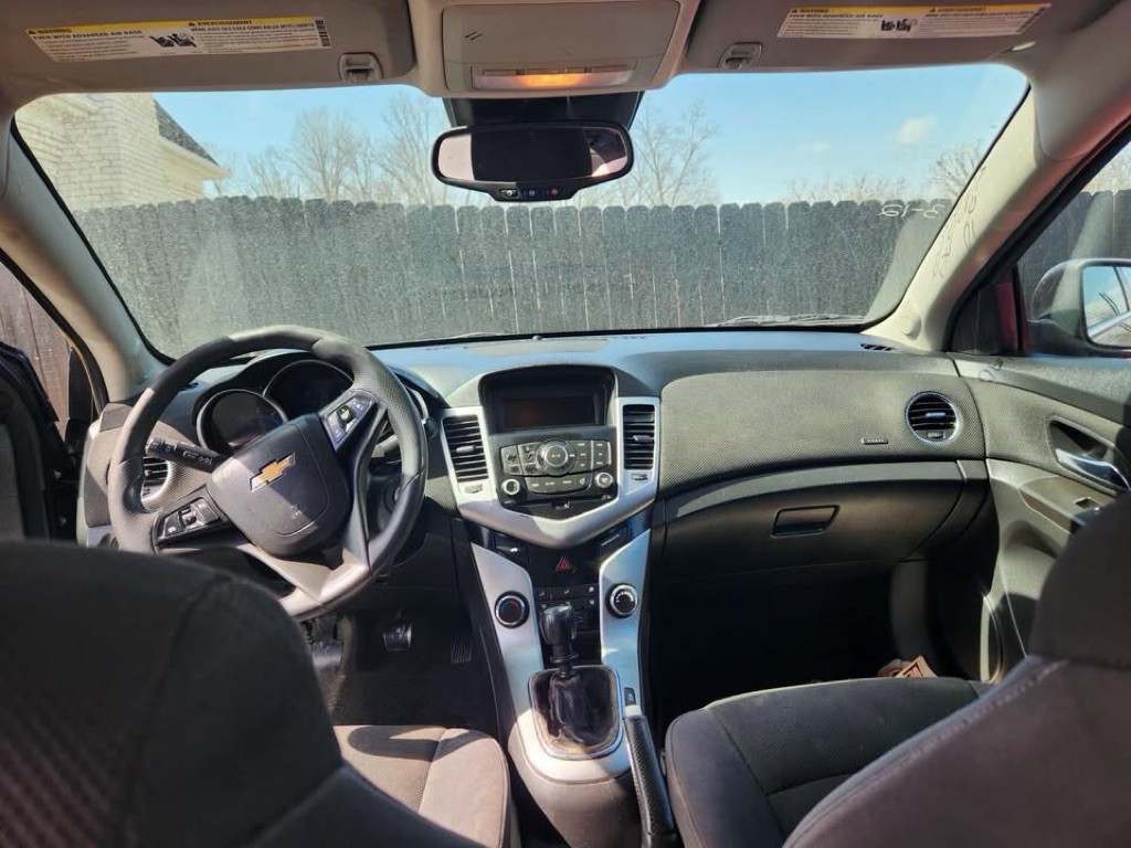 2015 Chevrolet Cruze Image 7