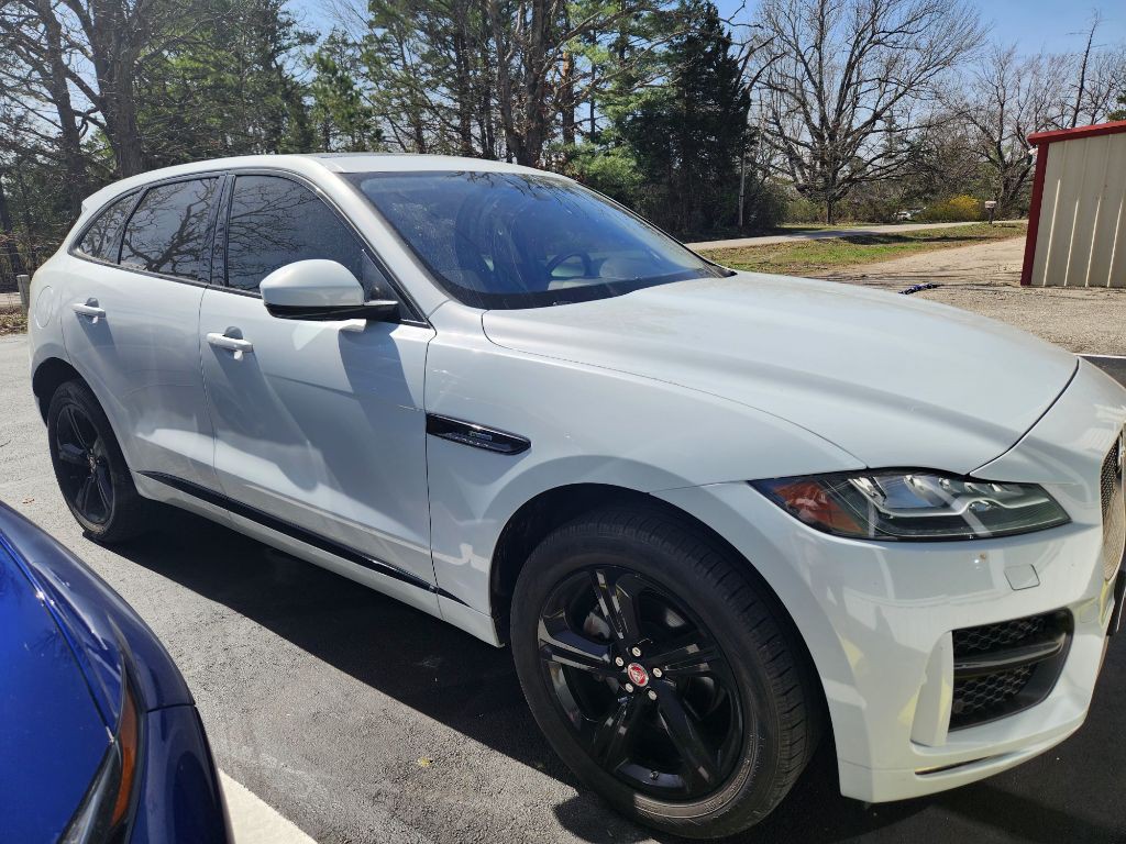 2018 Jaguar F-PACE Image 3