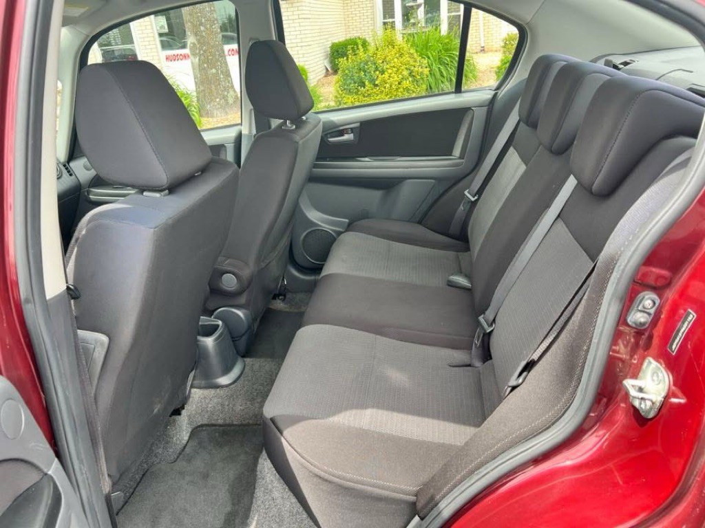 2009 Suzuki SX4 Image 7