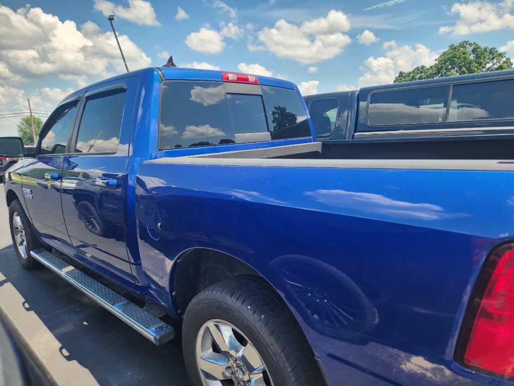 2015 RAM 1500 Image 2