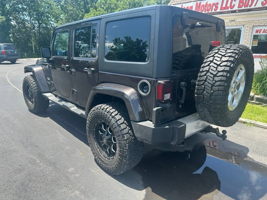 2013 Jeep Wrangler Unlimited Image 3