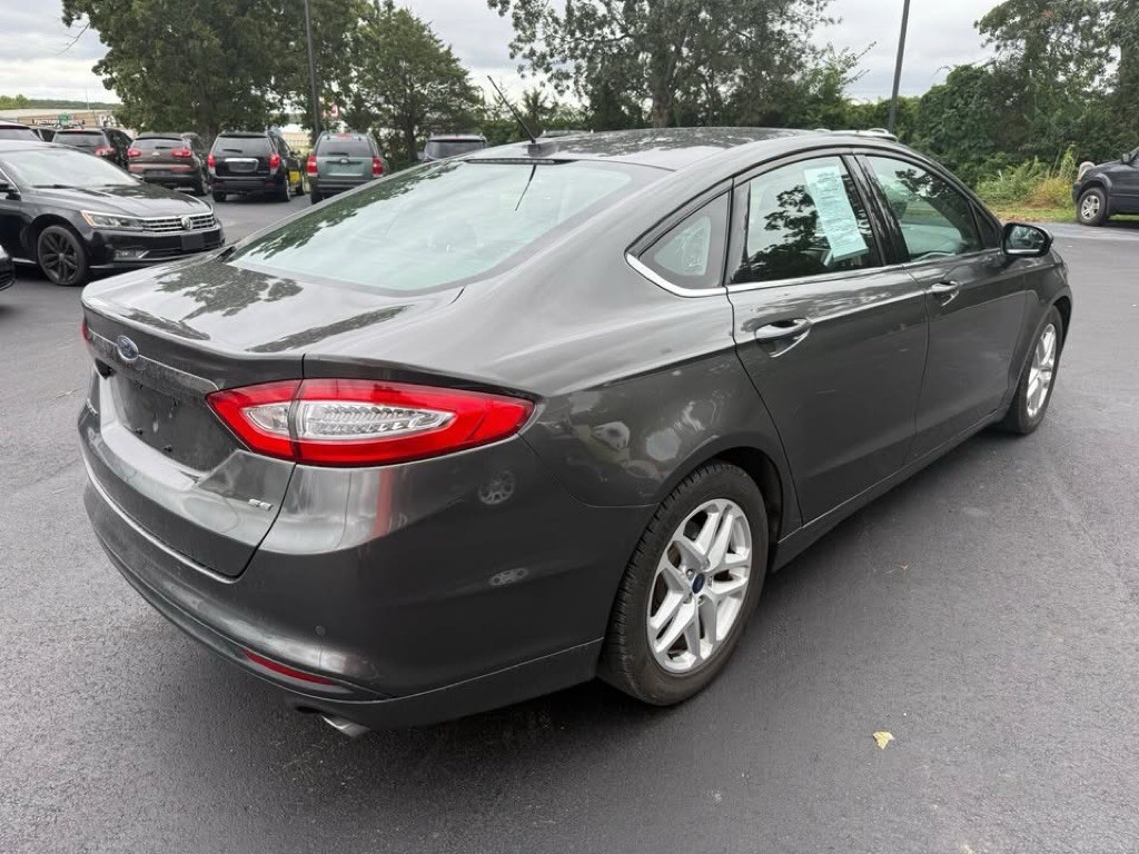 2015 Ford Fusion Image 3