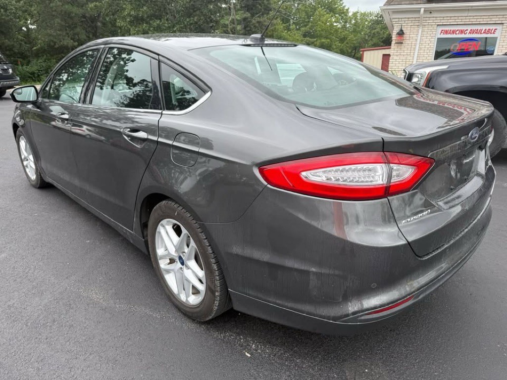 2015 Ford Fusion Image 4