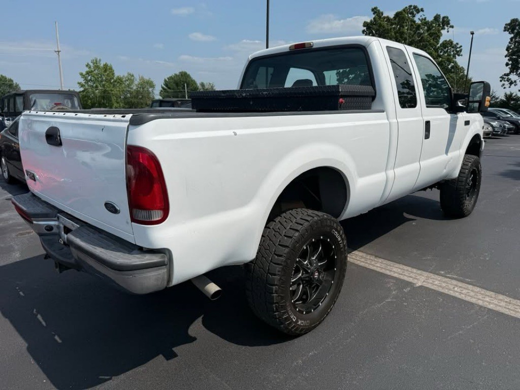2004 Ford F-250 Image 3