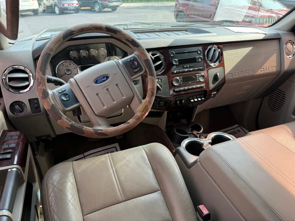 2010 Ford F-250 Image 5