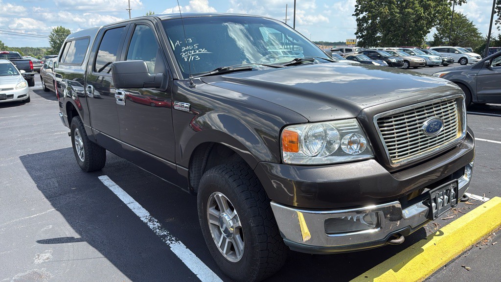 2005 Ford F-150 Image 2