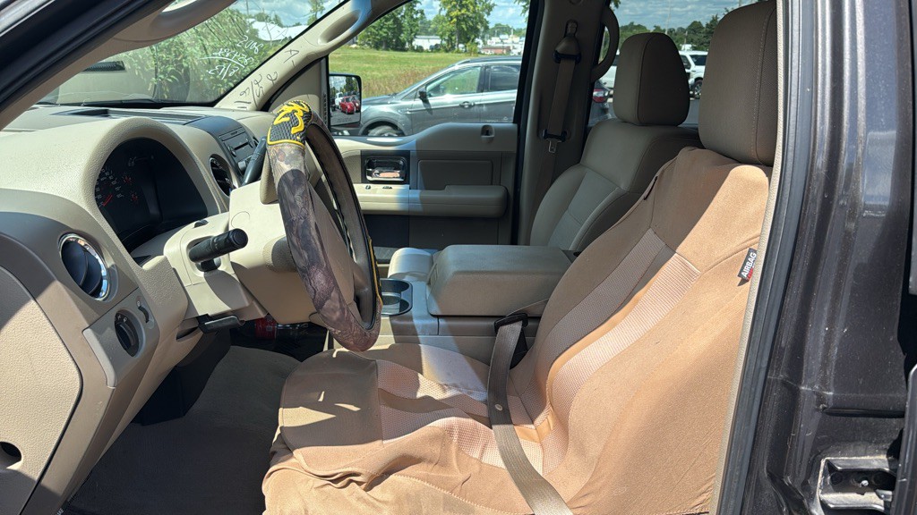 2005 Ford F-150 Image 6