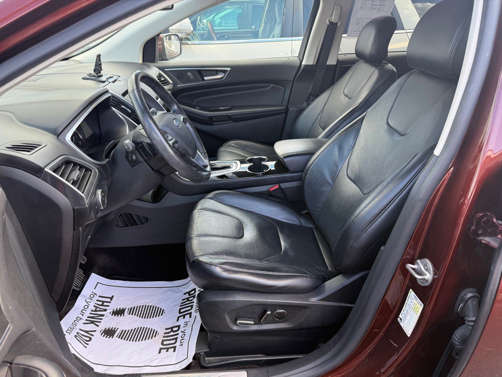 2016 Ford Edge Image 4