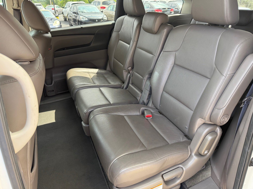 2017 Honda Odyssey Image 6