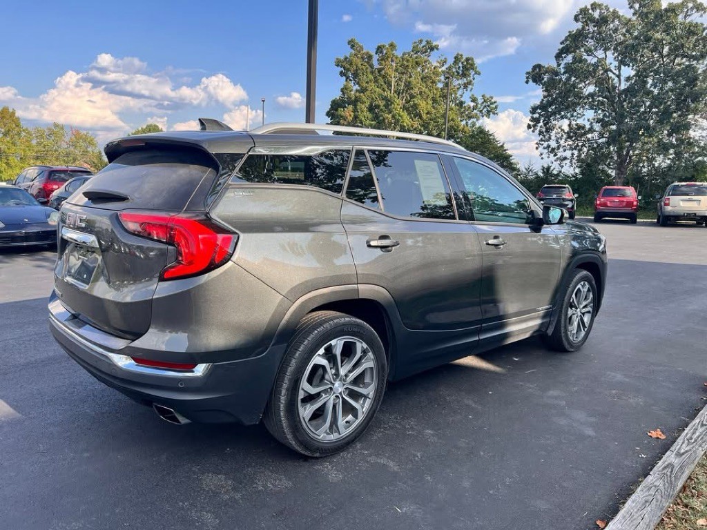 2018 GMC Terrain Image 5