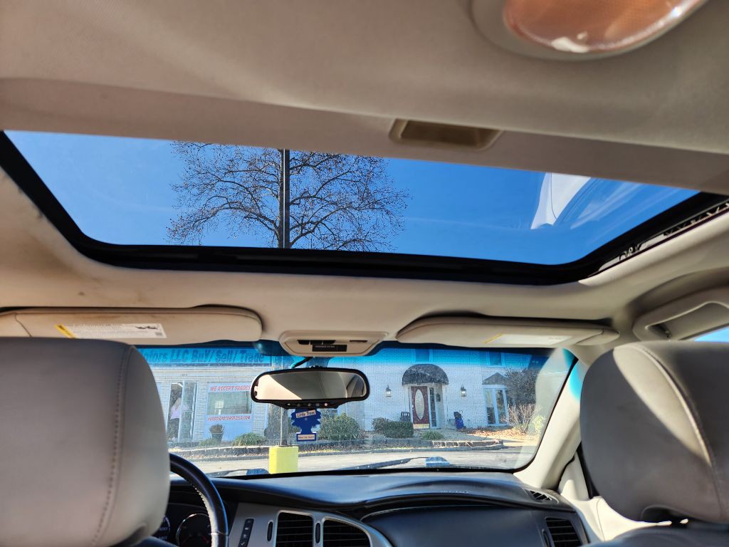 2006 Chevrolet Monte Carlo Image 8