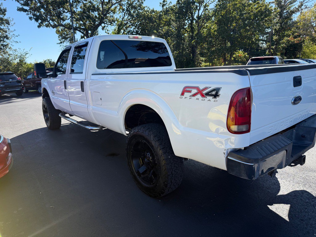 2015 Ford F-350 Image 4