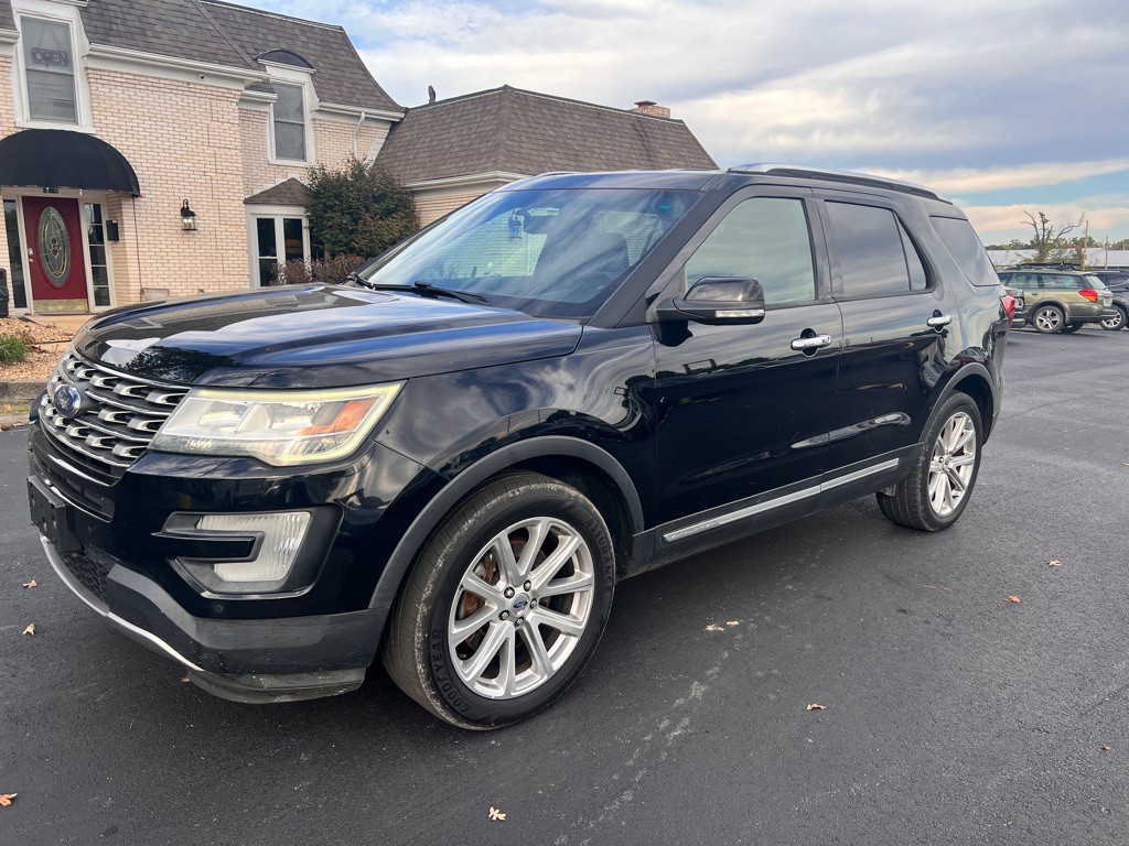 2016 Ford Explorer Image 2