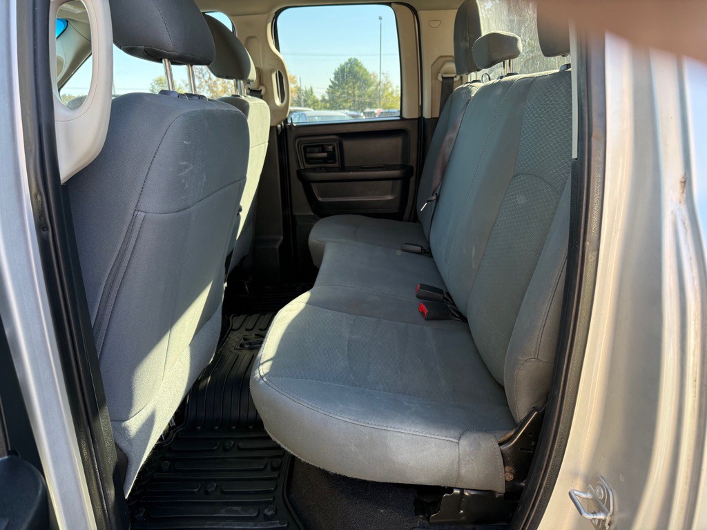 2017 RAM 1500 Image 6