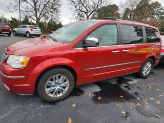 Image for 2008 Chrysler Town & Country Limited ID: 6962504