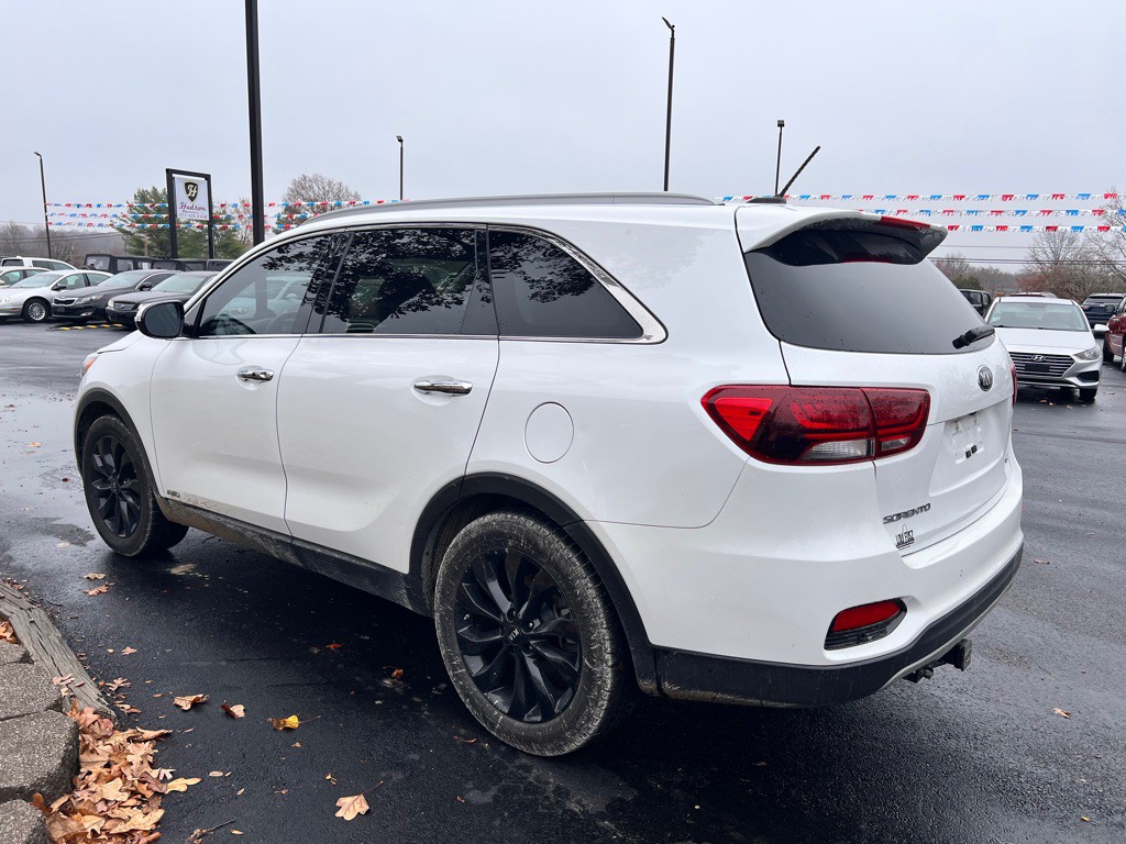 2020 Kia Sorento Image 2
