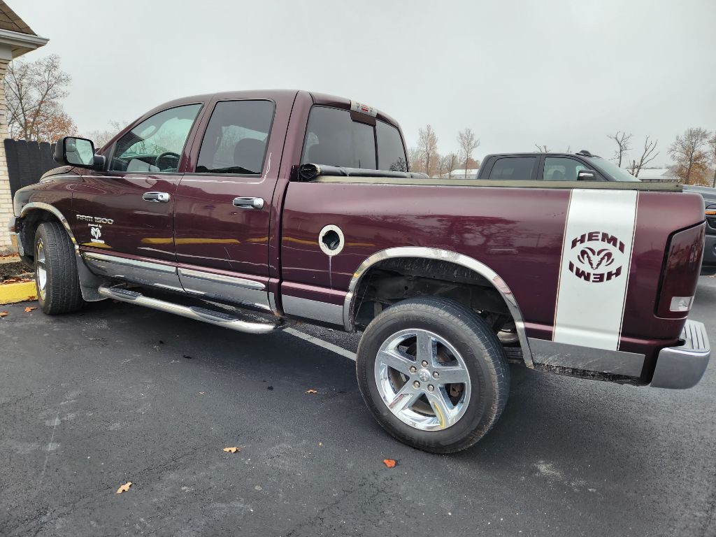2005 Dodge Ram 1500 Image 2