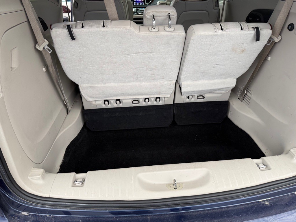 2017 Chrysler Pacifica Image 9