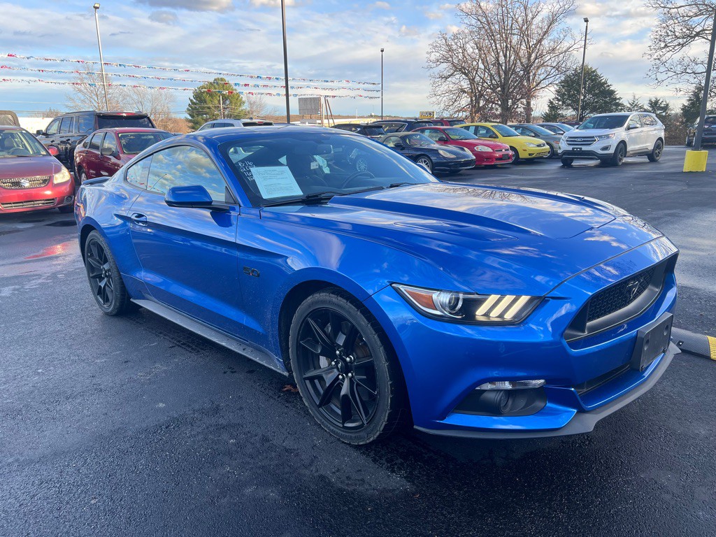 2017 Ford Mustang Image 3