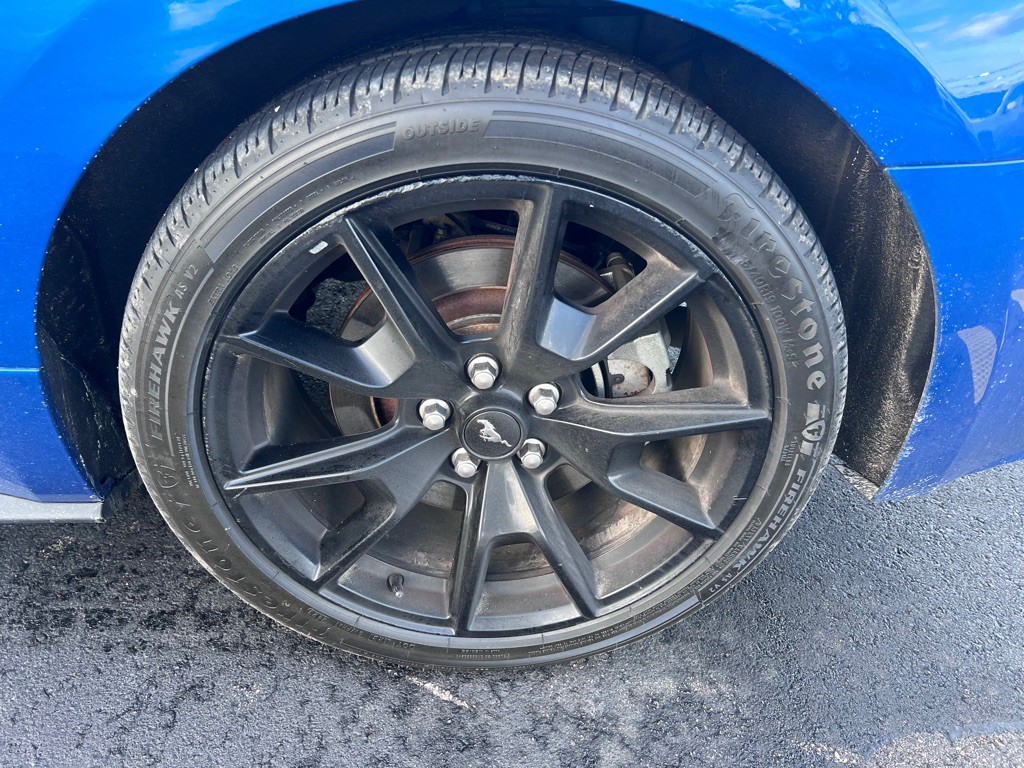 2017 Ford Mustang Image 9