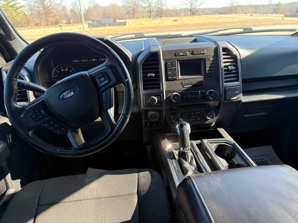 2017 Ford F-150 Image 6
