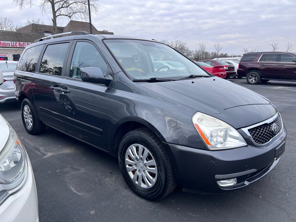 2014 Kia Sedona Image 2