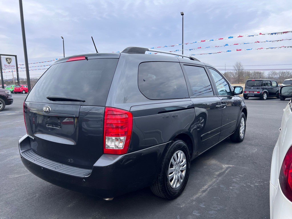 2014 Kia Sedona Image 4