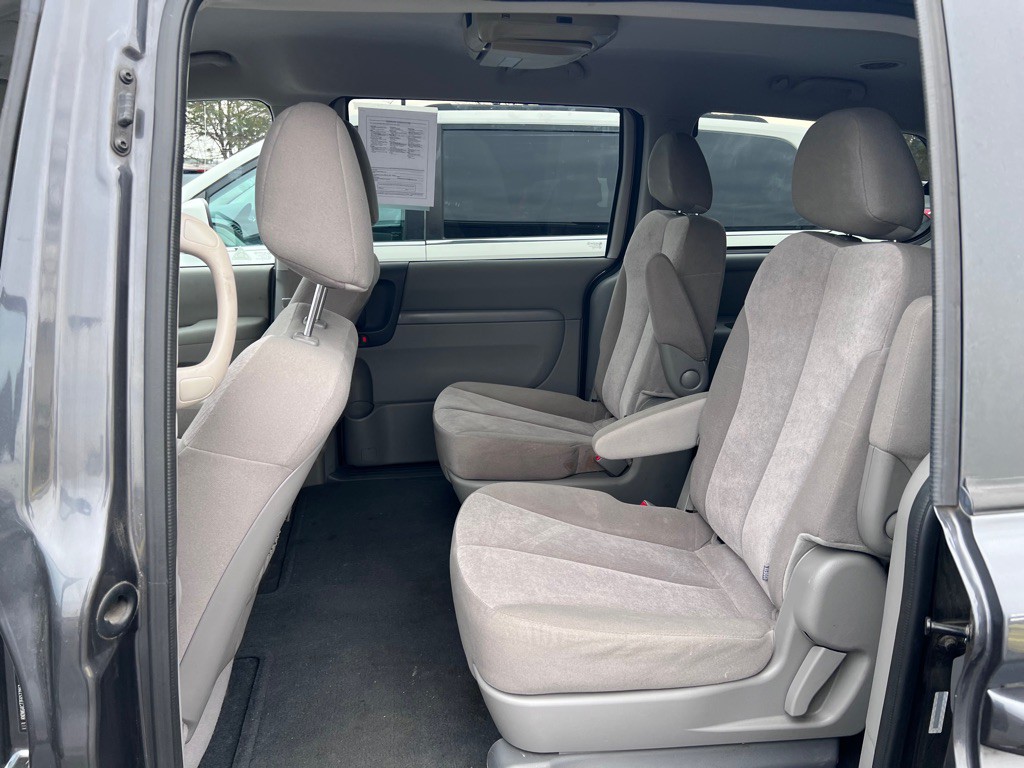 2014 Kia Sedona Image 6