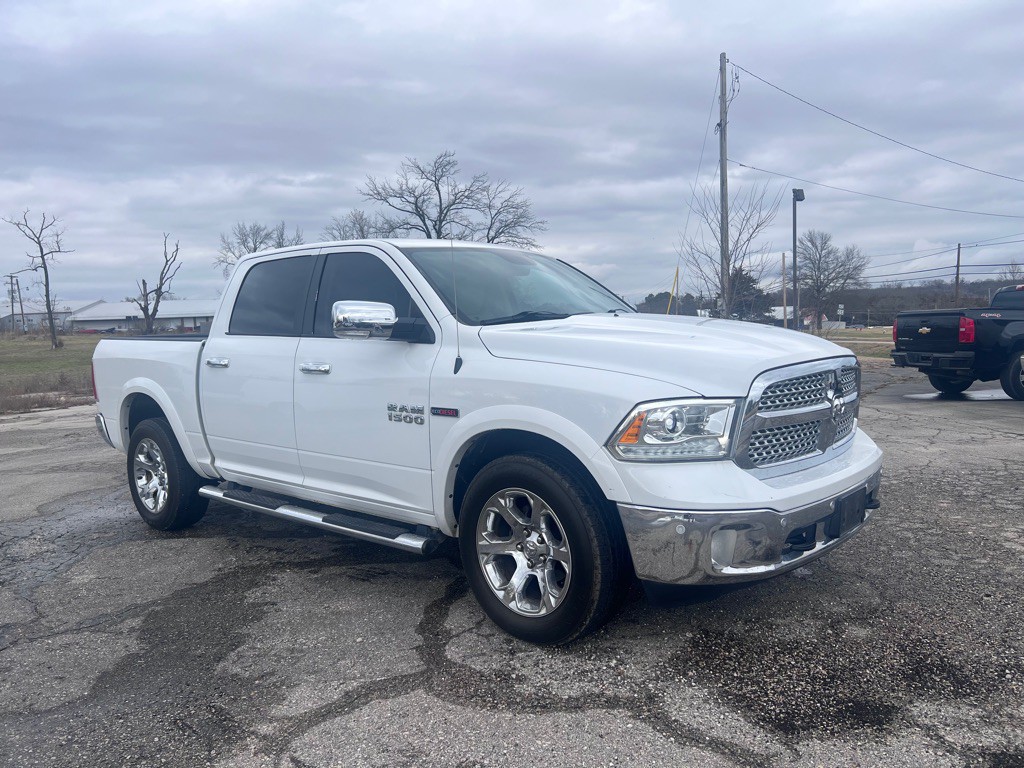 2016 RAM 1500 Image 2