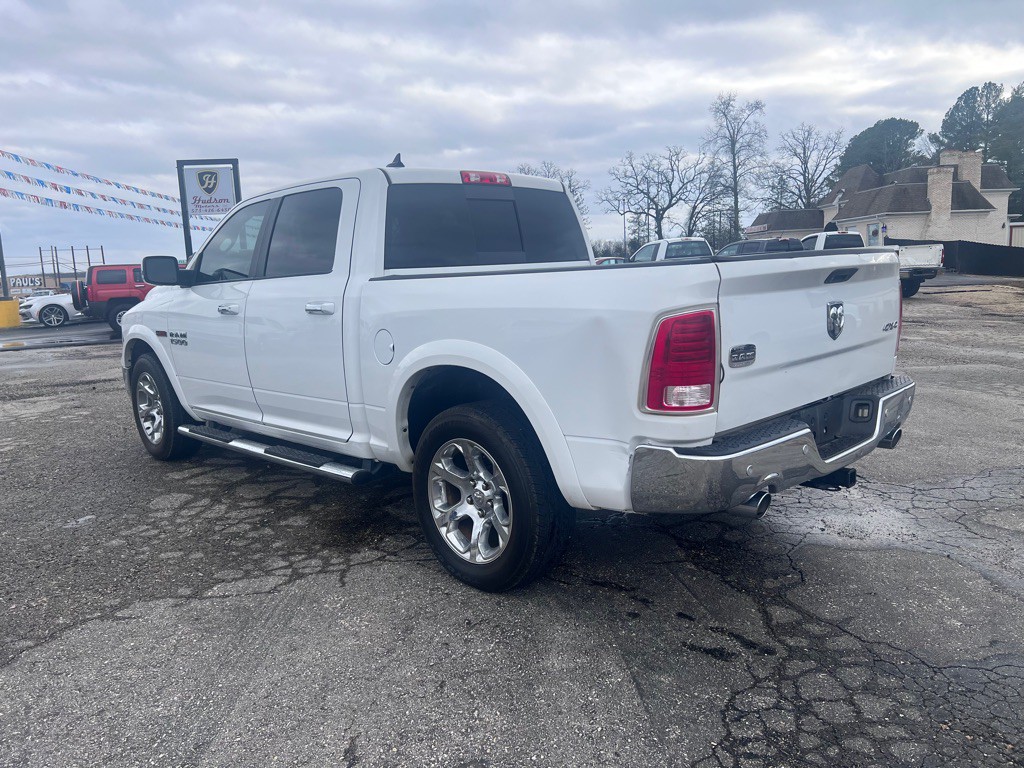 2016 RAM 1500 Image 3