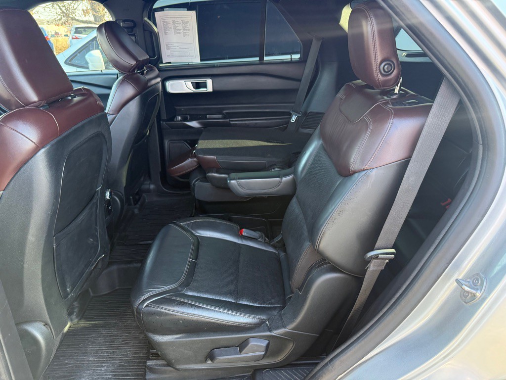 2020 Ford Explorer Image 7