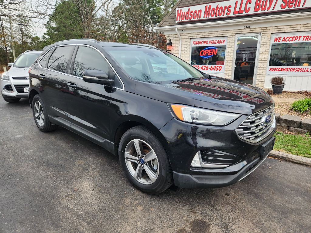 2020 Ford Edge Image 3
