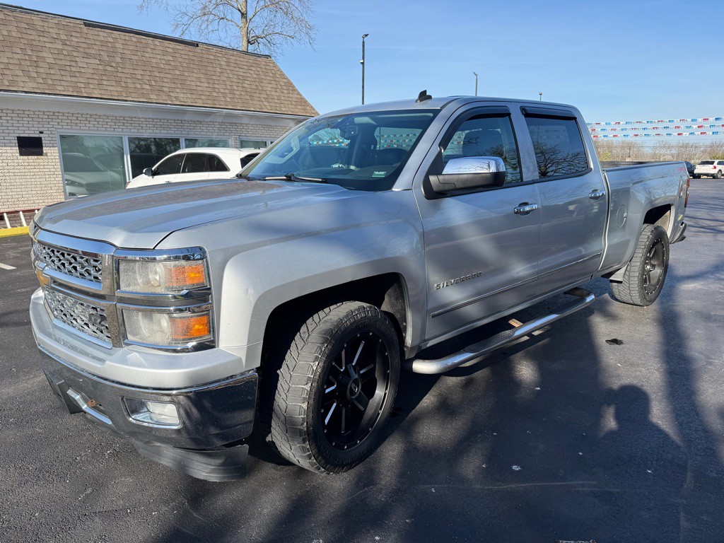 2014 Chevrolet Silverado 1500 Image 2