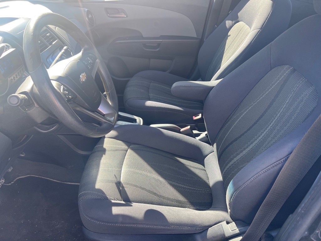 2012 Chevrolet Sonic Image 5