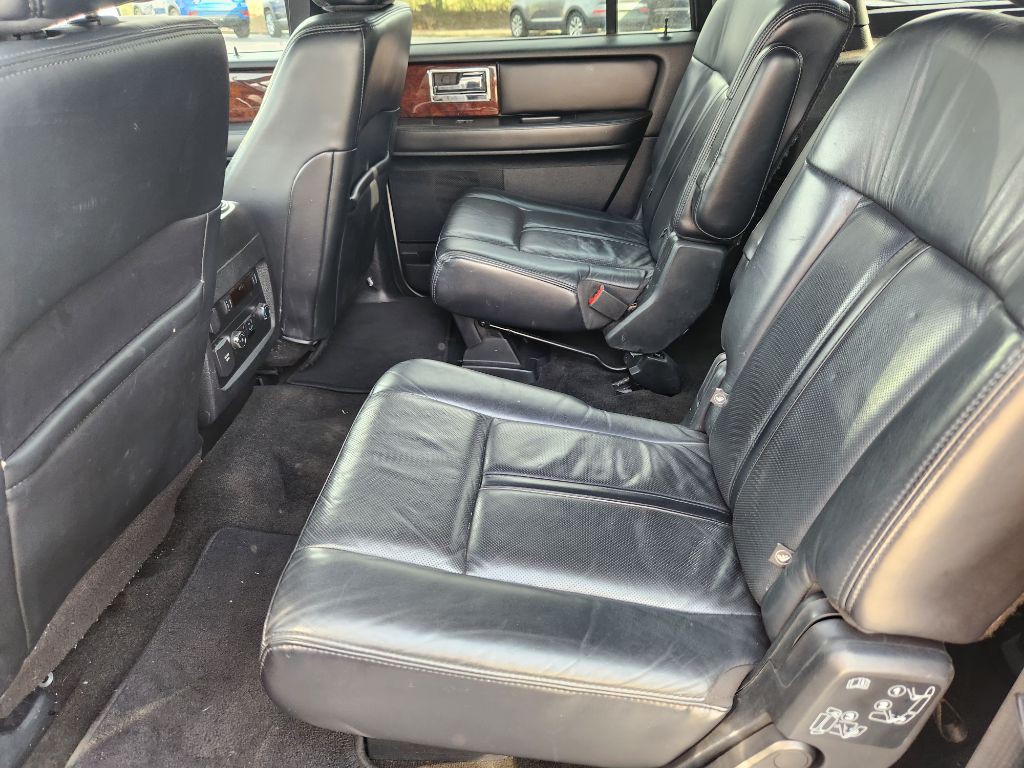 2015 Lincoln Navigator Image 6