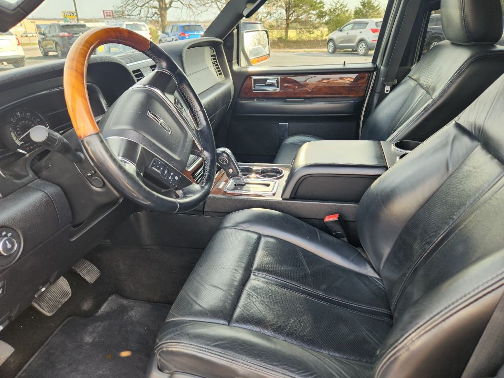 2015 Lincoln Navigator Image 5