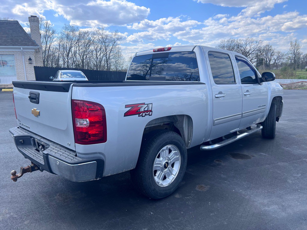 2013 Chevrolet Silverado 1500 Image 3