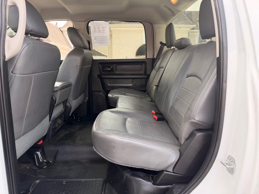 2015 RAM 2500 Image 6