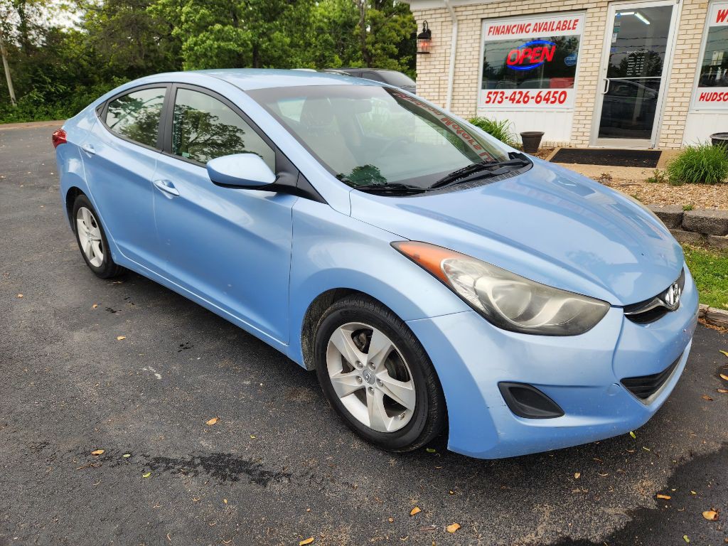 2011 Hyundai Elantra Image 4