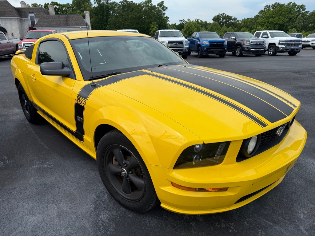 2006 Ford Mustang Image 1