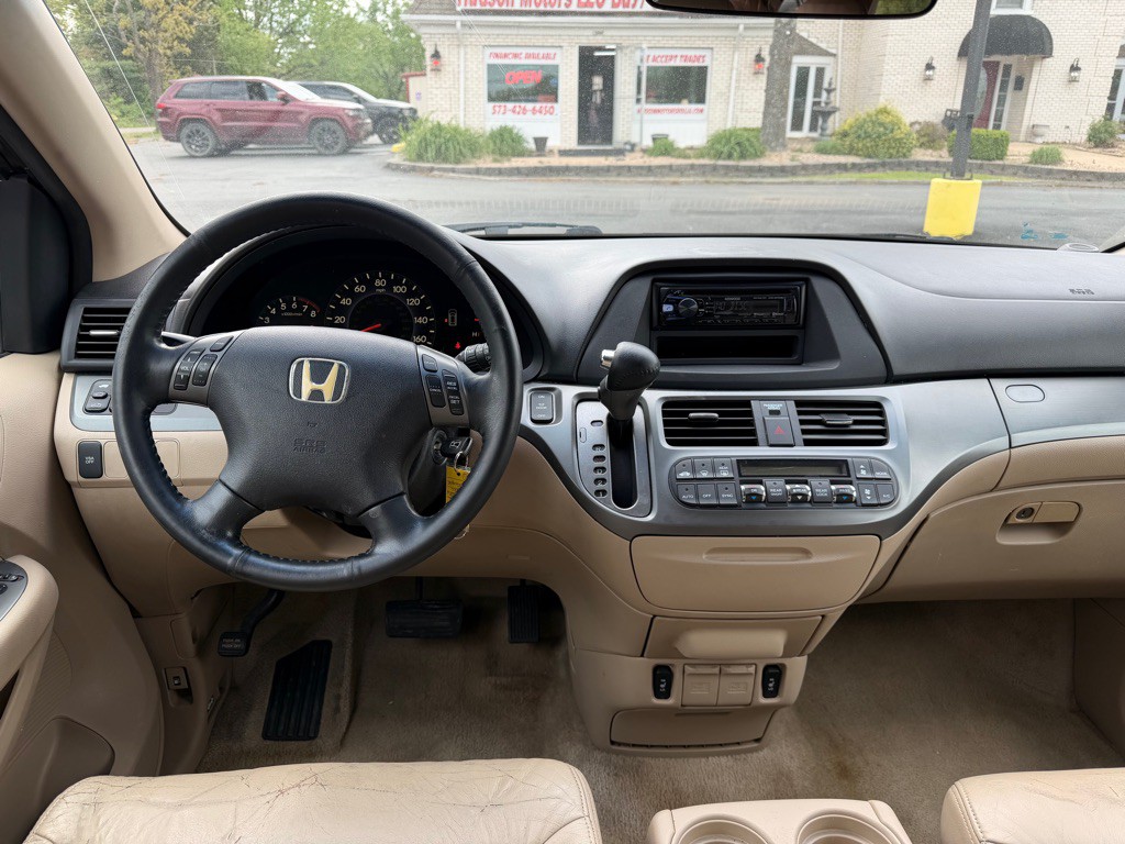 2007 Honda Odyssey Image 8