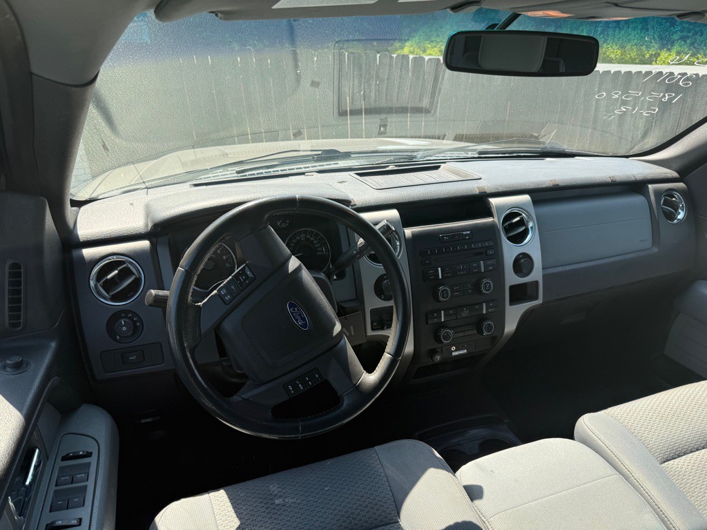 2011 Ford F-150 Image 6