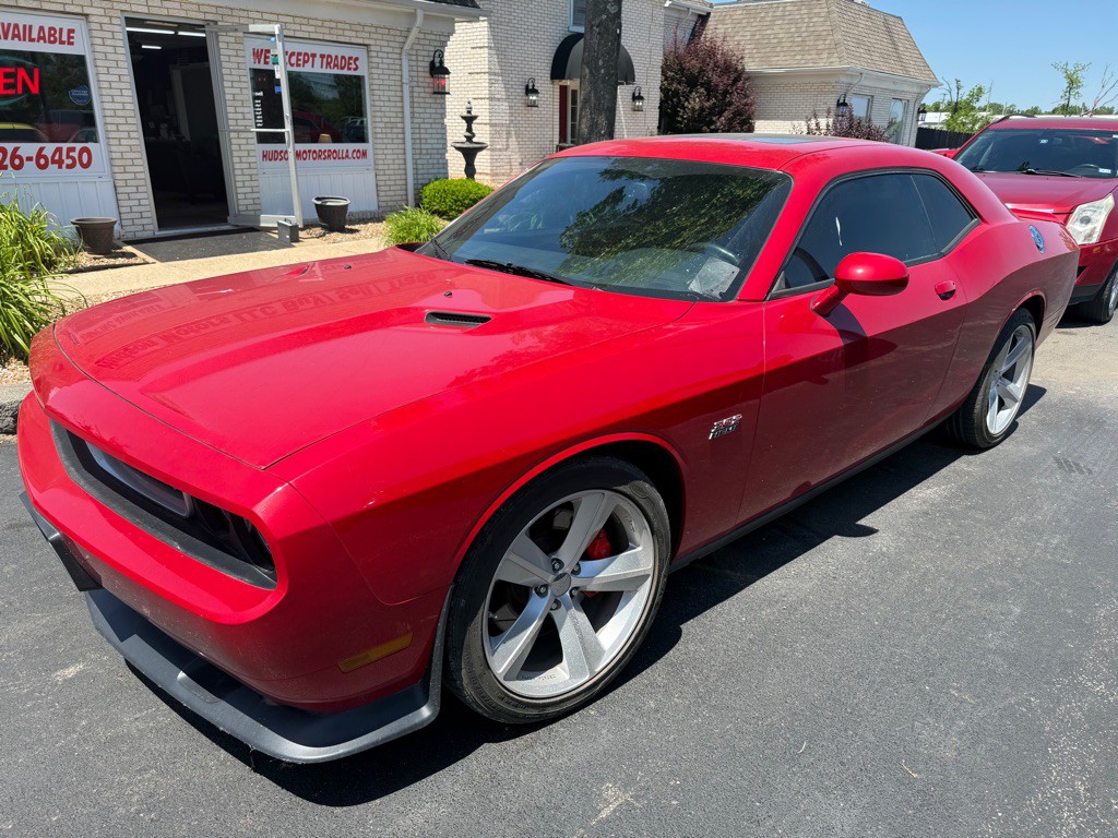 2012 Dodge Challenger Image 1