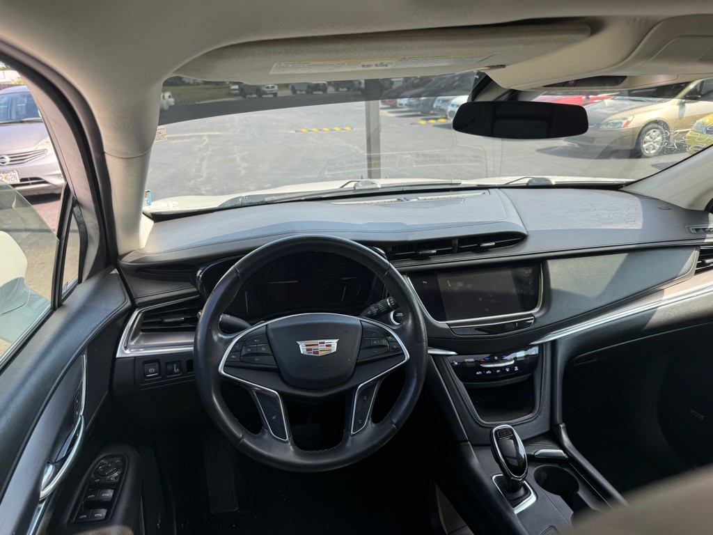 2017 Cadillac XT5 Image 5