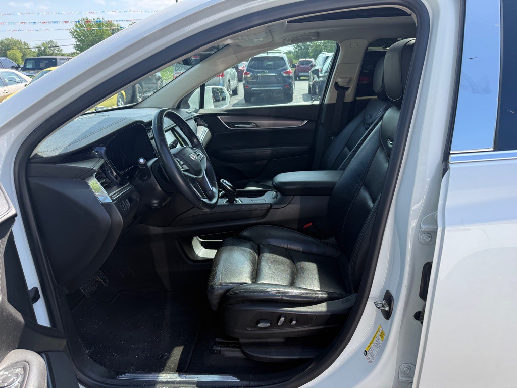 2017 Cadillac XT5 Image 6