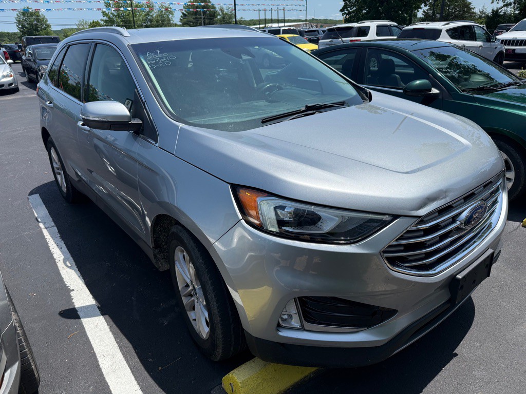 2020 Ford Edge Image 4