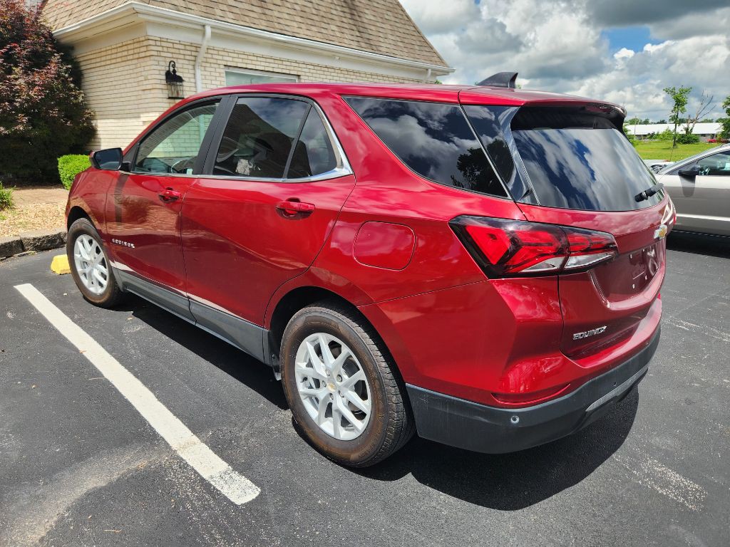 2023 Chevrolet Equinox Image 2