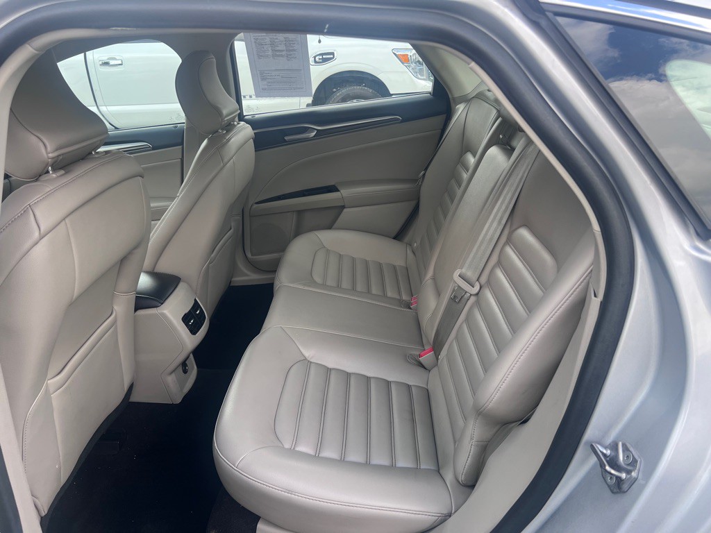 2019 Ford Fusion Image 6